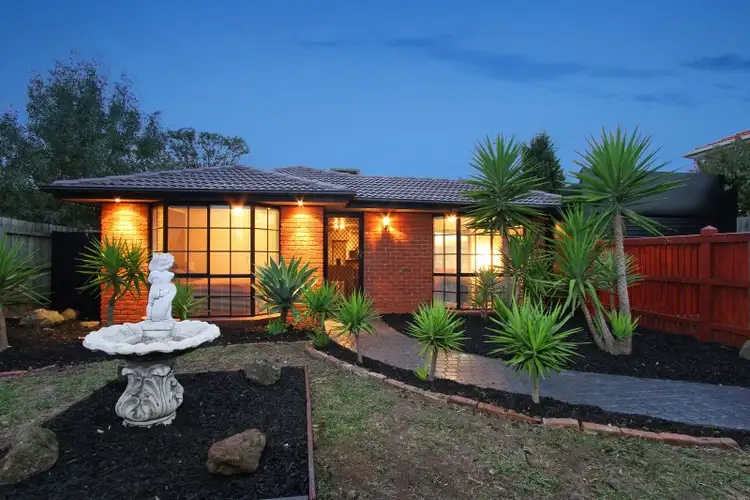 2 Norwood Road, Mill Park VIC 3082