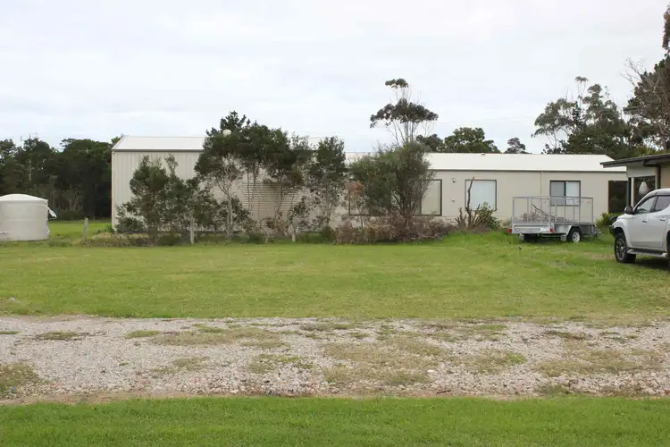 15 Lawrence Street