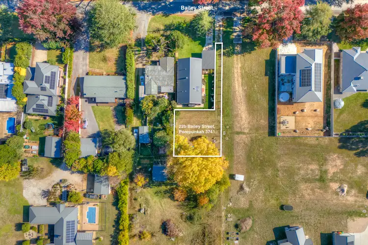 22B Bailey Street, Porepunkah VIC 3740