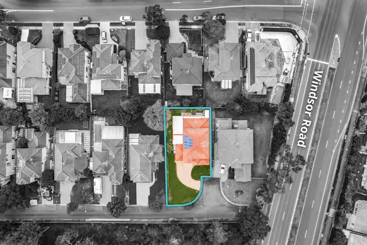 19 Dunross Place, Beaumont Hills NSW 2155