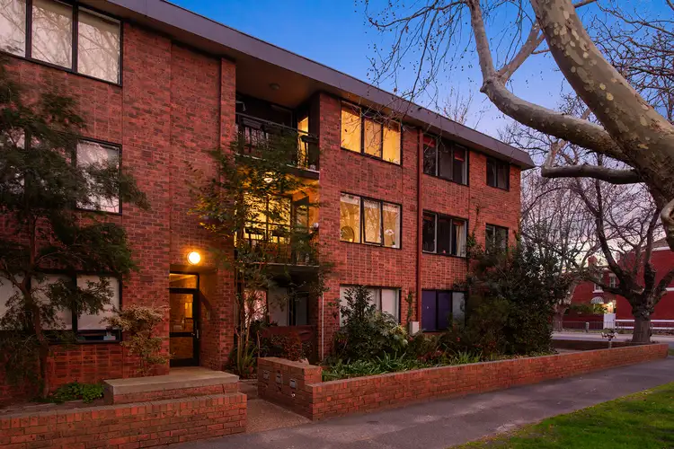 6/24 Park Street, St Kilda West VIC 3182