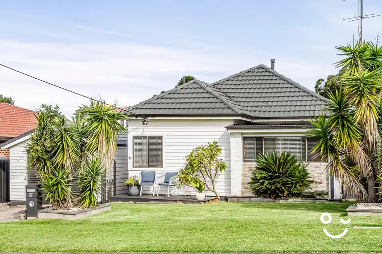 27 Annie Street, Corrimal NSW 2518