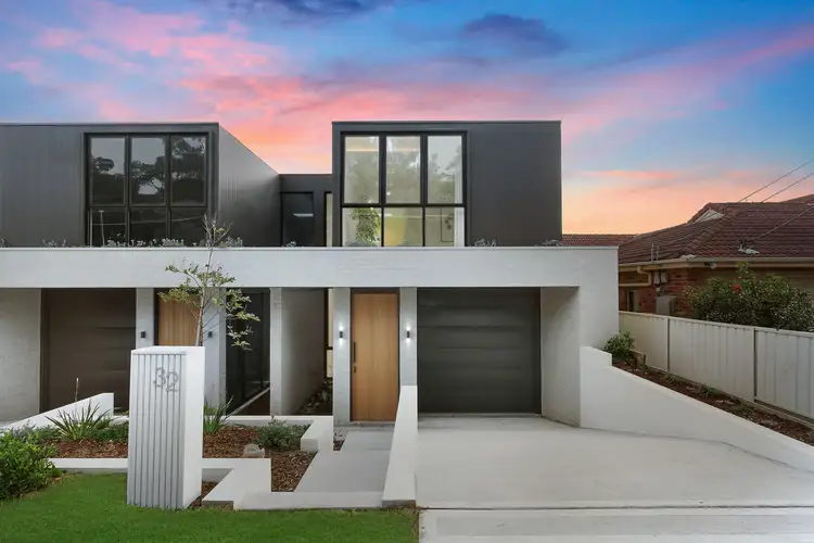 Main view of Homely house listing, 32 Lasseter Avenue, Chifley NSW 2036