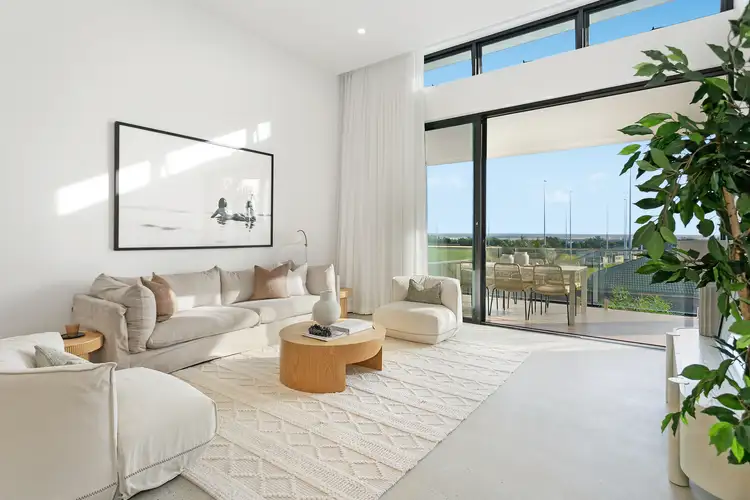 Fourth view of Homely house listing, 32 Lasseter Avenue, Chifley NSW 2036