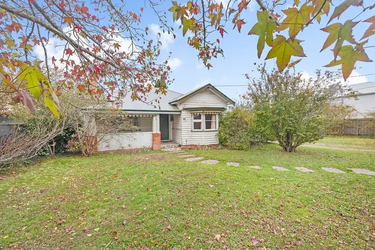 710 Ascot Street South, Redan VIC 3350