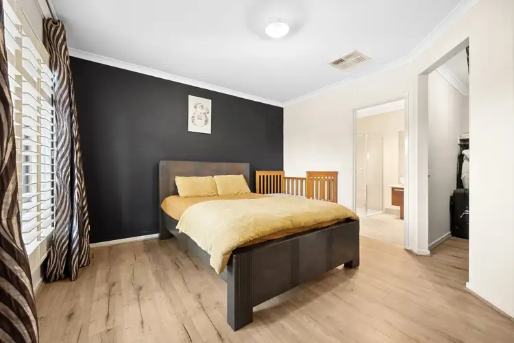 Sixth view of Homely house listing, 4 Saint Mellion Close, Sunbury VIC 3429