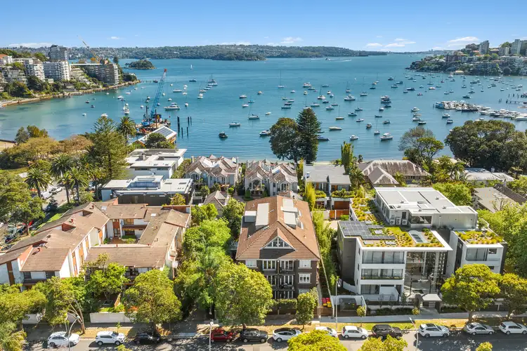 Third view of Homely apartment listing, 2/10 William Street, Double Bay NSW 2028