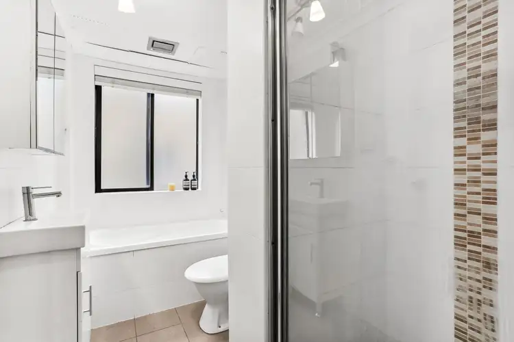 Fifth view of Homely apartment listing, 3/20 Glen Street, Bondi NSW 2026