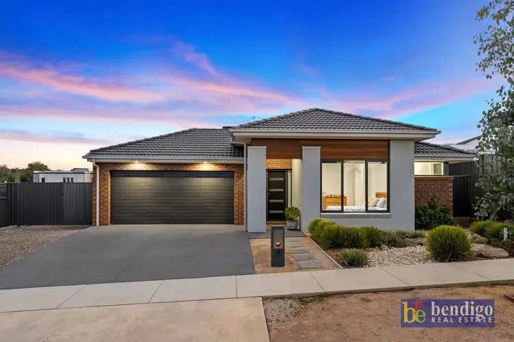 9 Downing Drive, Junortoun VIC 3551