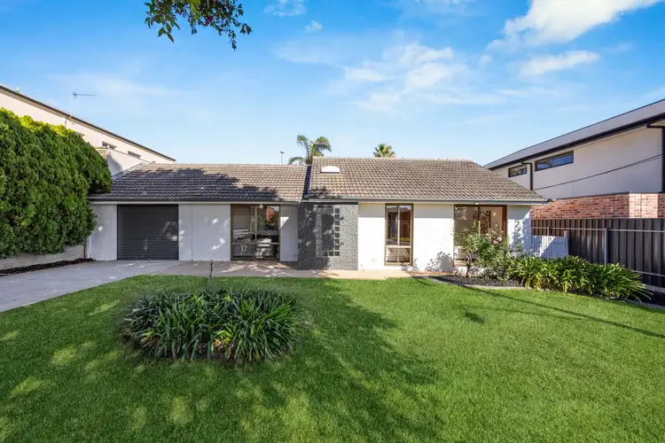 18 Thomson Avenue, Rostrevor SA 5073