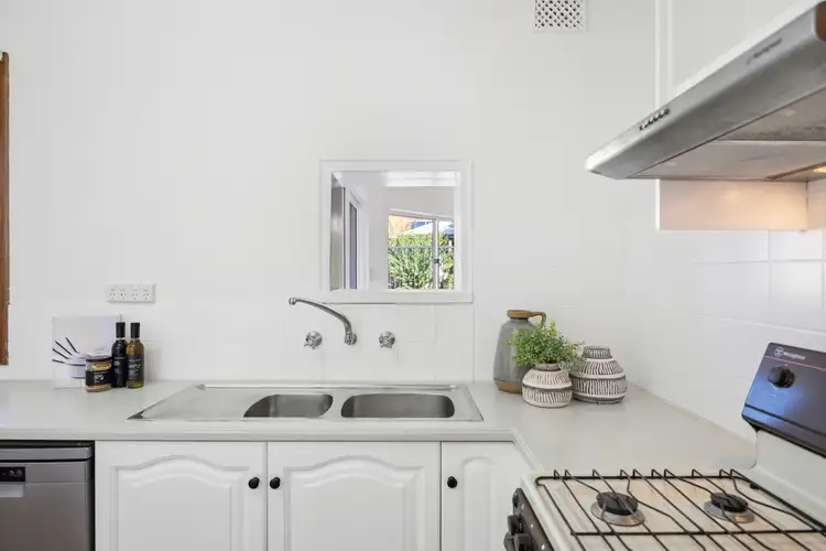 Fifth view of Homely house listing, 18 Thomson Avenue, Rostrevor SA 5073
