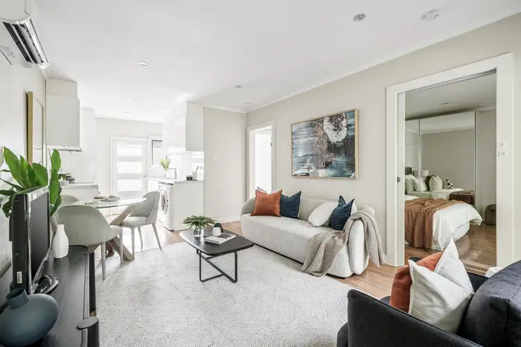 Second view of Homely unit listing, 1/5 Carson Crescent, Hawthorn VIC 3122