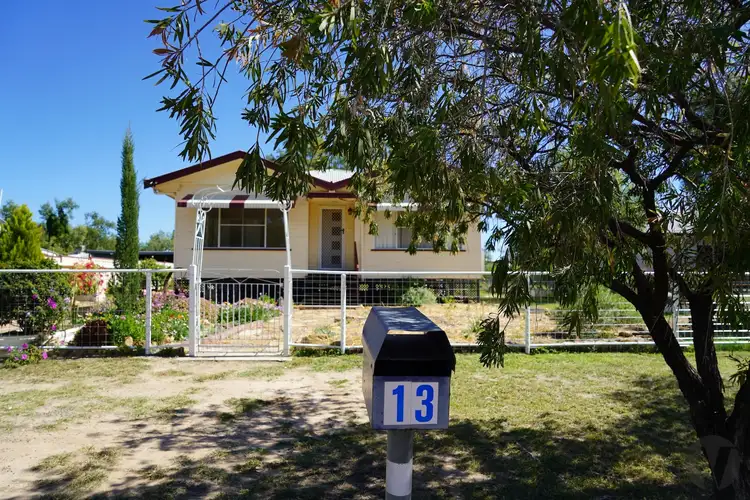 13 Charles Street, Roma QLD 4455