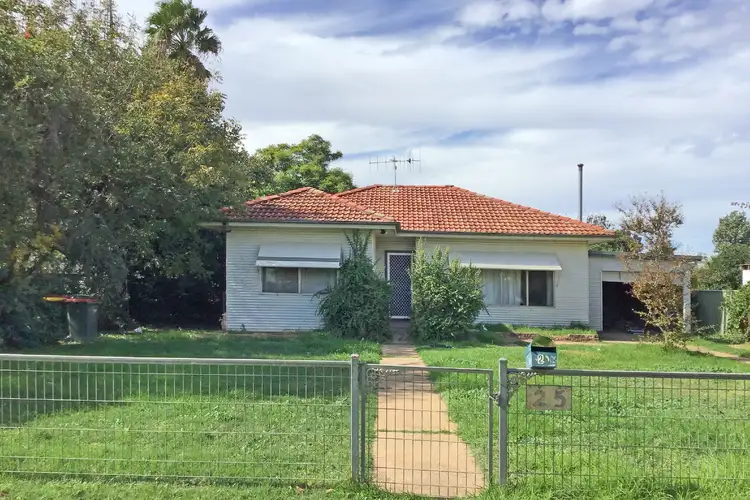 Main view of Homely house listing, 25 Sixth Avenue, Narromine NSW 2821
