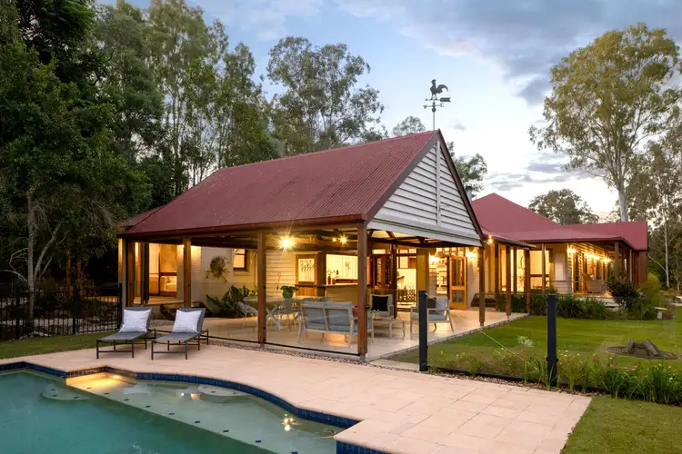 89 Riversleigh Road, Bellbowrie QLD 4070