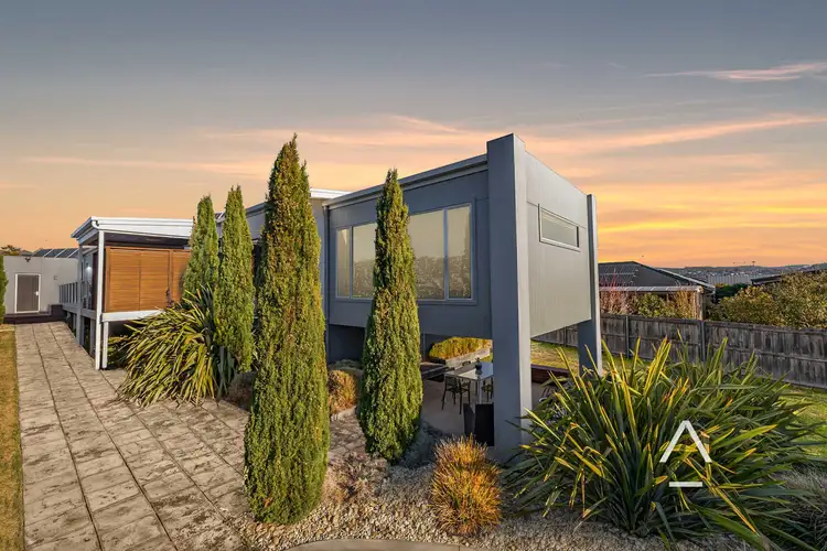 6 Adloch Place, Newnham TAS 7248