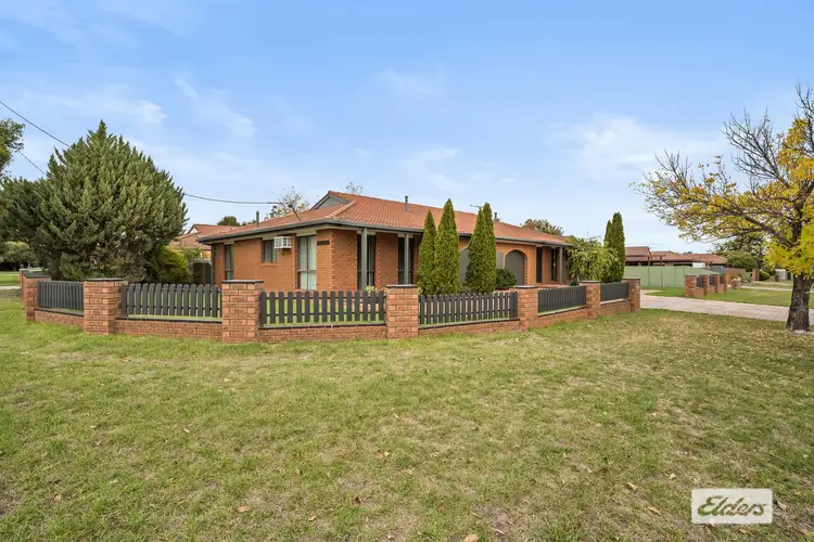 1&2/1 Kambora Court, Lavington NSW 2641