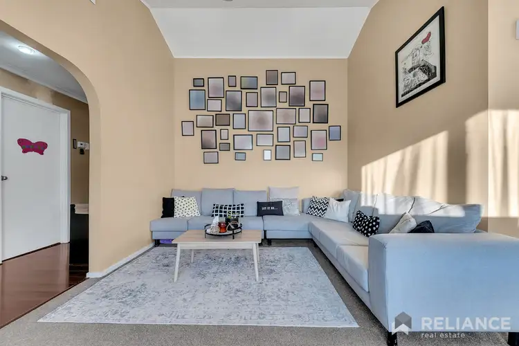 Fifth view of Homely house listing, 2 Antrim Court, Deer Park VIC 3023