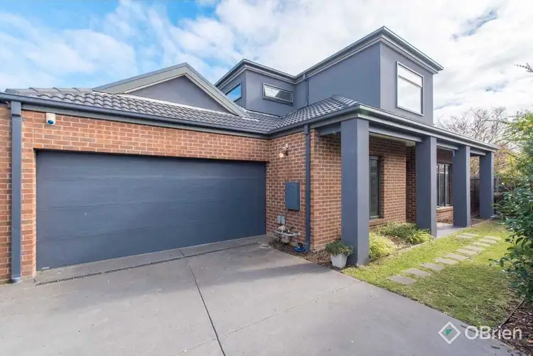 2/7 Prince Edward Avenue