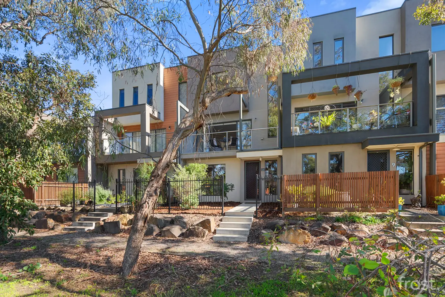 Main view of Homely townhouse listing, 11 Lithgow Way, Mooroolbark VIC 3138