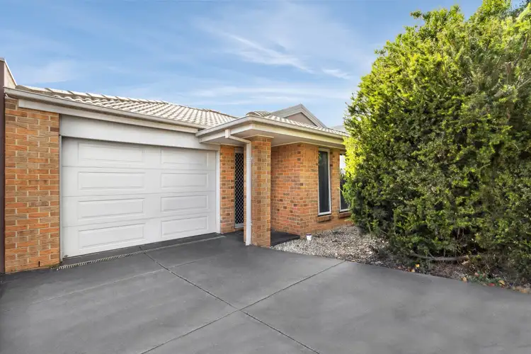 15 Pads Way, Sunbury VIC 3429