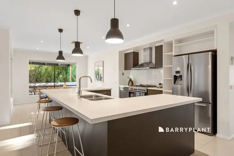 Sixth view of Homely house listing, 9 Ros Way, Berwick VIC 3806