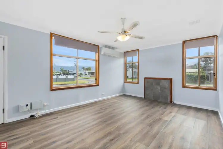 Main view of Homely house listing, 19 Barellan Avenue, Dapto NSW 2530