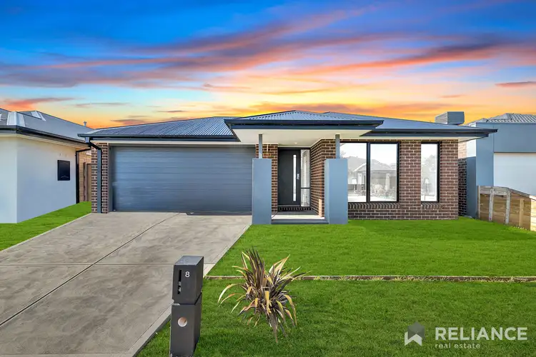 8 Isaacs Street, Deanside VIC 3336