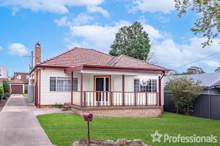 2 Craigie Avenue, Padstow NSW 2211
