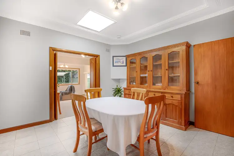 Fourth view of Homely house listing, 2 Craigie Avenue, Padstow NSW 2211