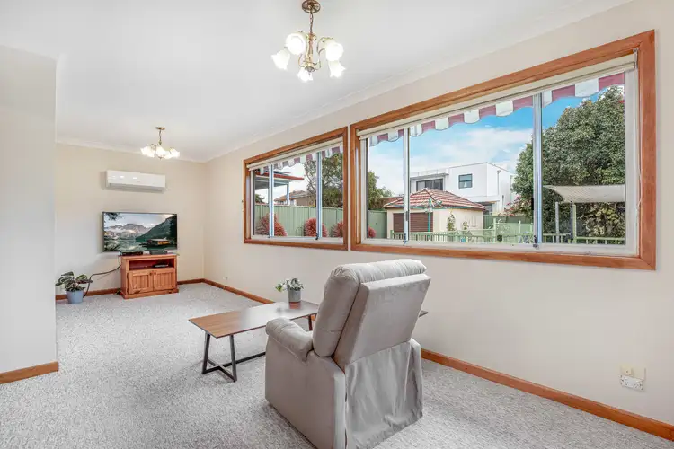 Fifth view of Homely house listing, 2 Craigie Avenue, Padstow NSW 2211