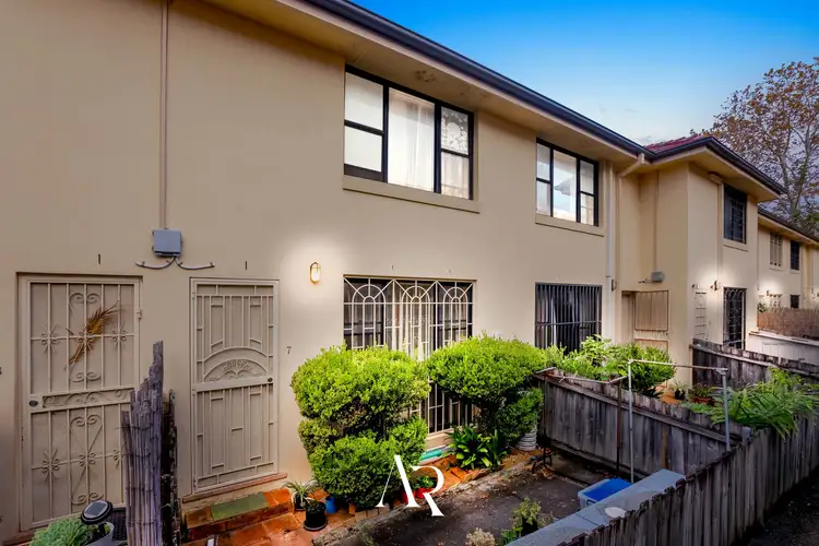 7/11 Hill Street, Campsie NSW 2194