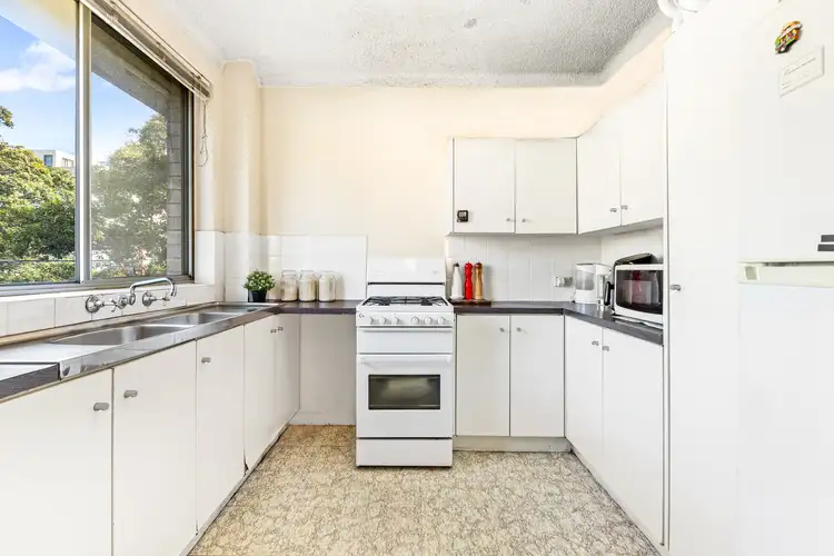 Third view of Homely apartment listing, 3/28 Pacific Parade, Dee Why NSW 2099