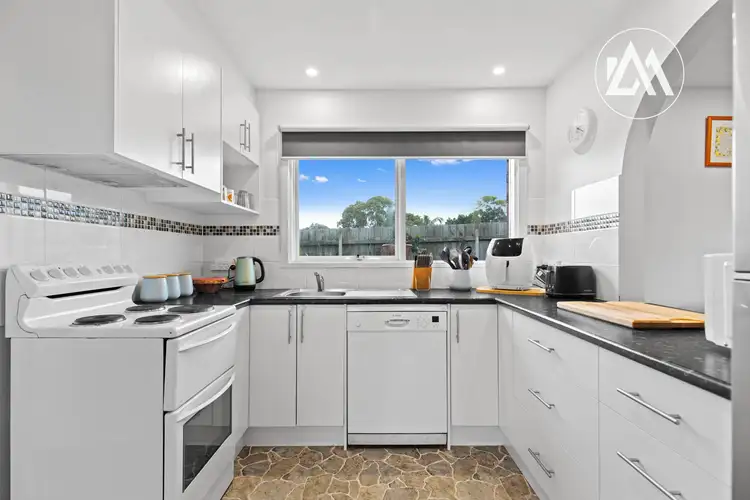 Third view of Homely unit listing, 4/15 Reservoir Road, Frankston VIC 3199