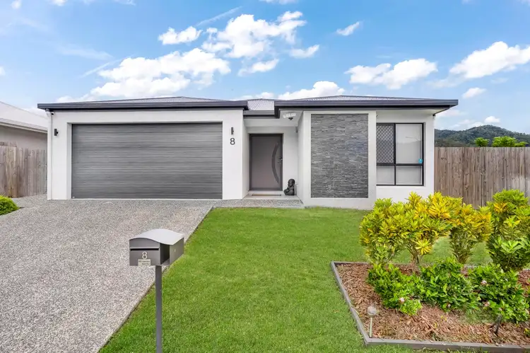 8 Crater Elbow, Mount Peter QLD 4869