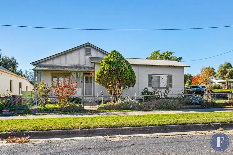 1 Boorowa Street, Young NSW 2594