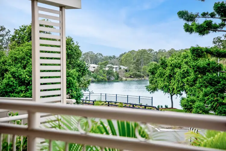 2/12 Azzurra Drive, Varsity Lakes QLD 4227