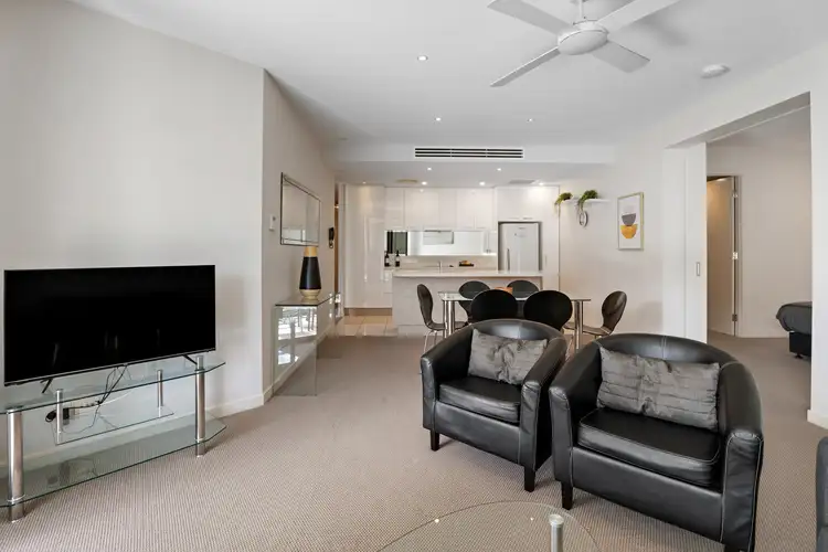 Fifth view of Homely unit listing, 303/468 Esplanade, Torquay QLD 4655