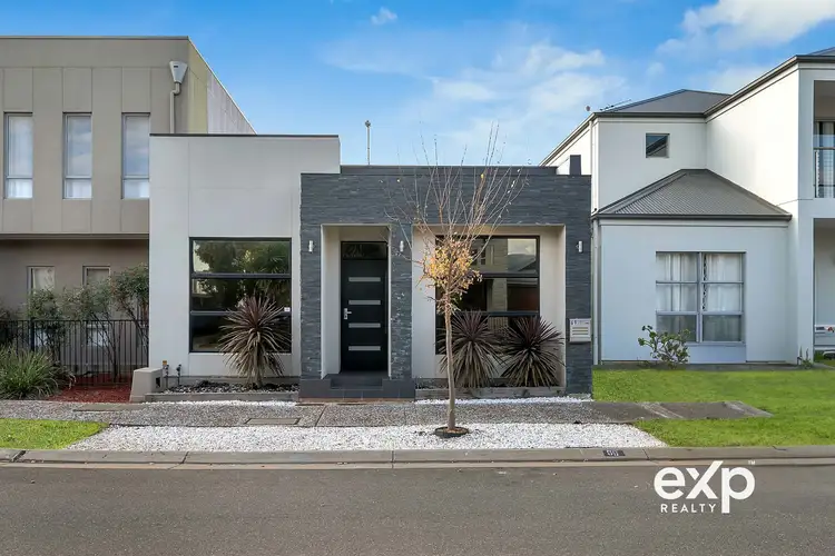 69 MacMillan Avenue, Mawson Lakes SA 5095