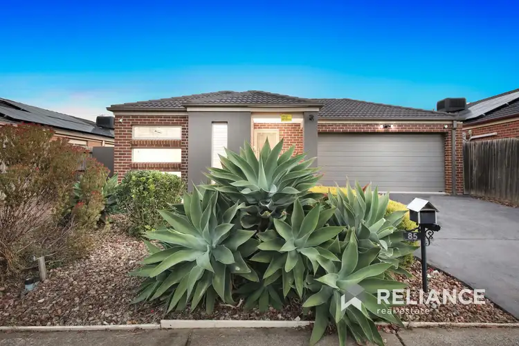 85 Rose Grange Boulevard
