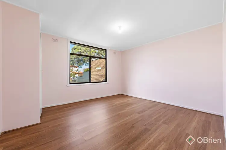 Sixth view of Homely house listing, 4 Enderby Court, Braybrook VIC 3019