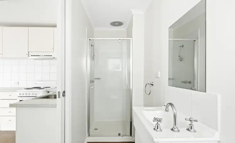 Fifth view of Homely apartment listing, 3/12 Market Road, Werribee VIC 3030