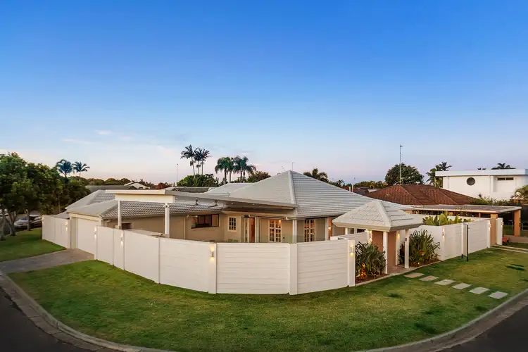 31 Spindle Street, Palm Beach QLD 4221