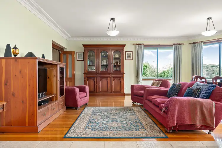 Fifth view of Homely house listing, 9 Ardua Place, Engadine NSW 2233