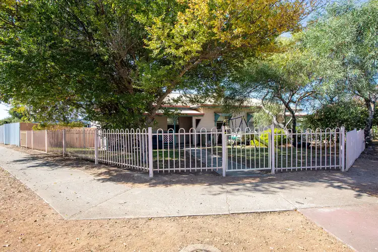 16 Whait Avenue, Port Lincoln SA 5606