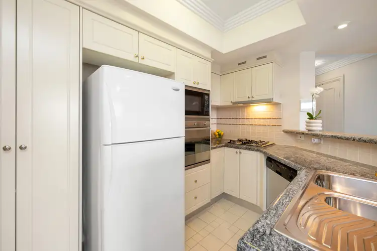 Sixth view of Homely apartment listing, 45/32 Macrossan Street, Brisbane City QLD 4000