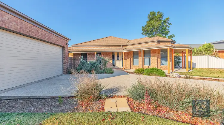 Second view of Homely house listing, 4 Marv Court, Echuca VIC 3564
