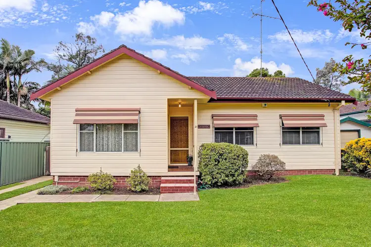21 Peachtree Avenue, Constitution Hill NSW 2145