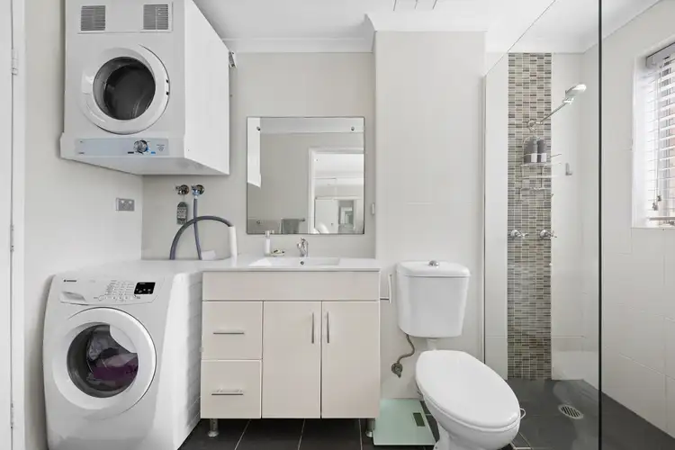 Sixth view of Homely apartment listing, 1/104 Crown Road, Queenscliff NSW 2096