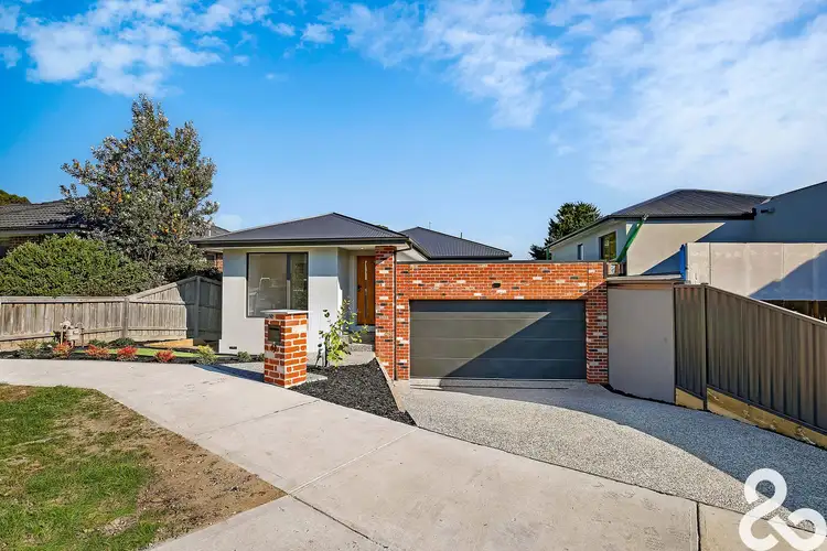 9 Stratum Avenue, Doreen VIC 3754
